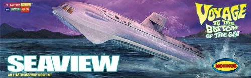 Voyage To The Bottom Of The Sea: Seaview 1:350 Scale Model Kit Box Art