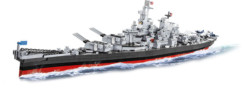 Iowa Class Battleship (4 in 1) Executive Edition, 1/300 Scale 2685 Piece Block Kit