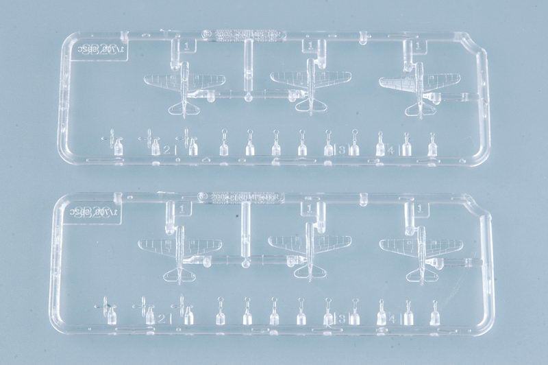 Trumpeter | USS Ticonderoga Aircraft Carrier CV-14, 1:700 Scale Model ...