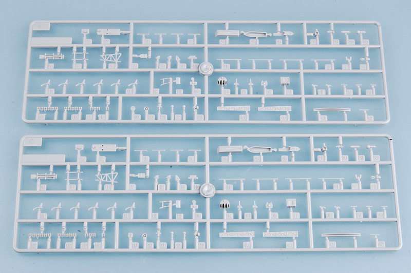 USS Mount Whitney LLC-20 1997 1:700 Scale Model Kit Sprue