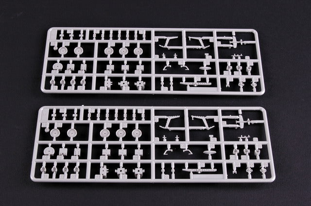 USS Pittsburgh Heavy Cruiser CA-72 1944, 1:700 Scale Model Kit Sample Frames 2