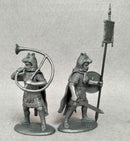 Early Imperial Roman Command, 60 mm (1/30) Scale Plastic Figures Close Up