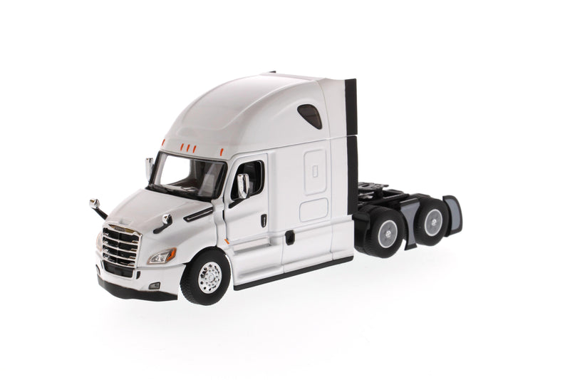 Freightliner Cascadia Tractor (Pearl White) Sleeper Cab 1:50 Scale Model