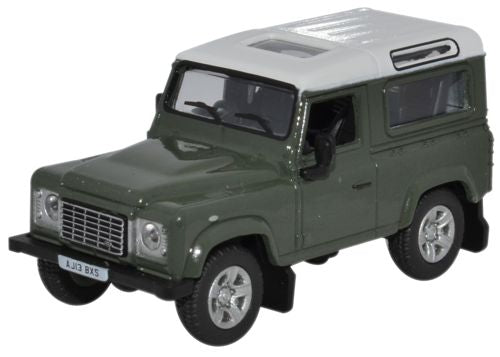 Land Rover Defender 90 – Aintree Green/White 2013,1:76 Scale Model By Oxford Diecast