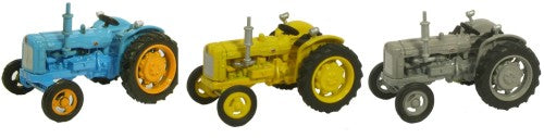 Fordson Tractor 1946 - 1970 Set of 3 (Blue,Yellow, Grey) 1:76 (OO) Scale Model By Oxford Diecast
