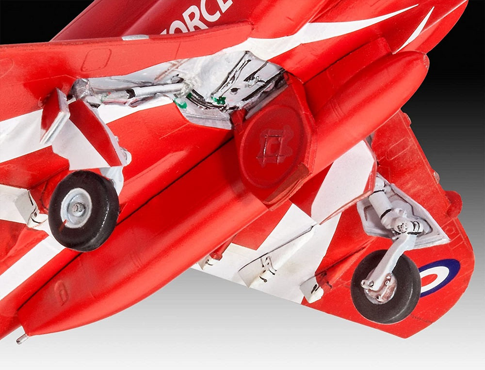 BAE Systems Hawk T1 Red Arrows 1/72 Scale Model Kit Landing Gear Detail