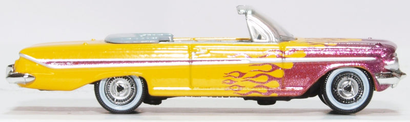 Chevrolet Impala Convertible 1961 Hot Rod 1:87 Scale Model Right Side View