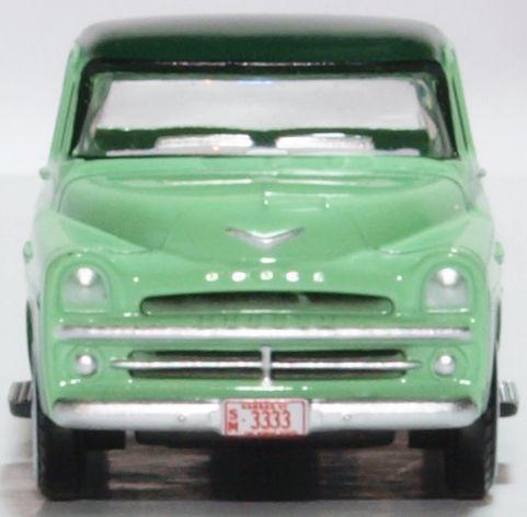 Dodge D100 Sweptside Pick Up (Forest / Misty Green), 1:87 Scale Model Front View