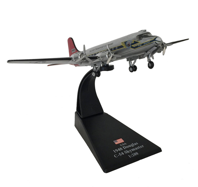 Douglas C-54 Skymaster “Candy Bomber” Berlin Airlift 1948 1:200 Scale Diecast Model By Amercom