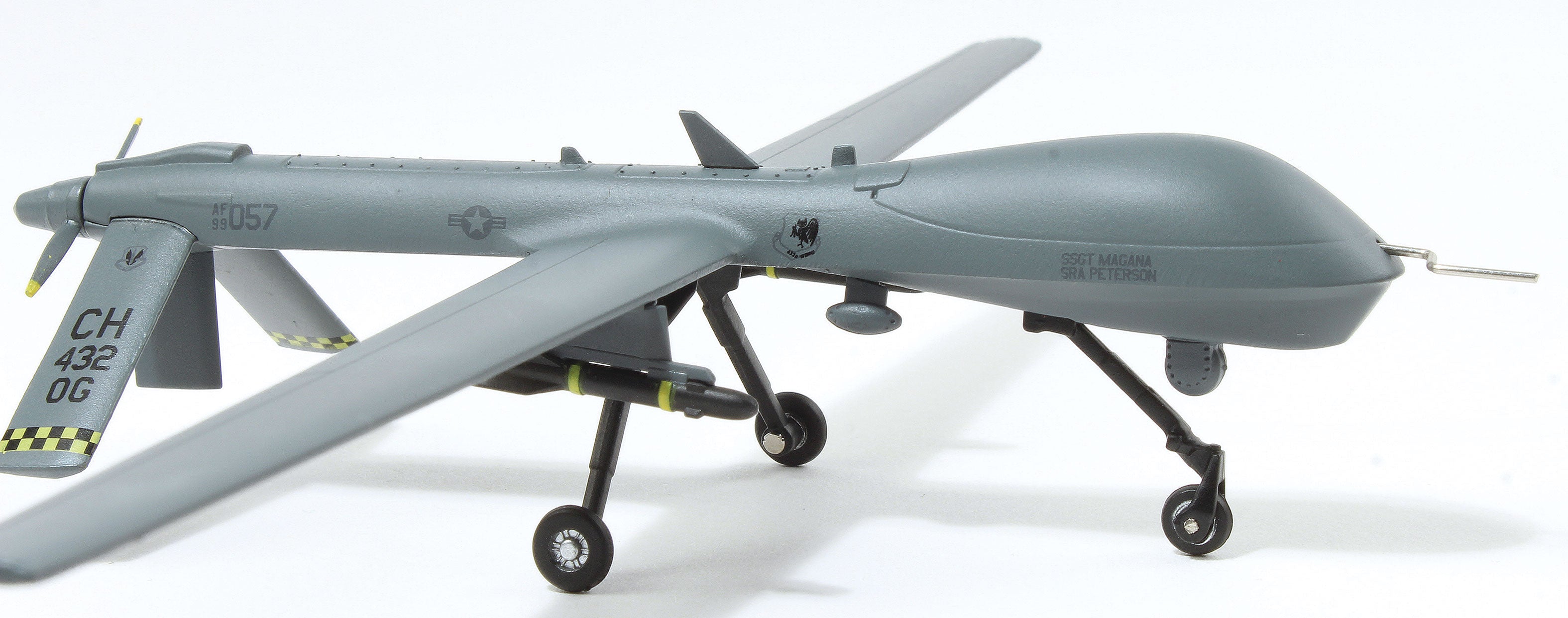 General Atomics MQ-1 Predator 1:72 Scale Diecast Model Close Up