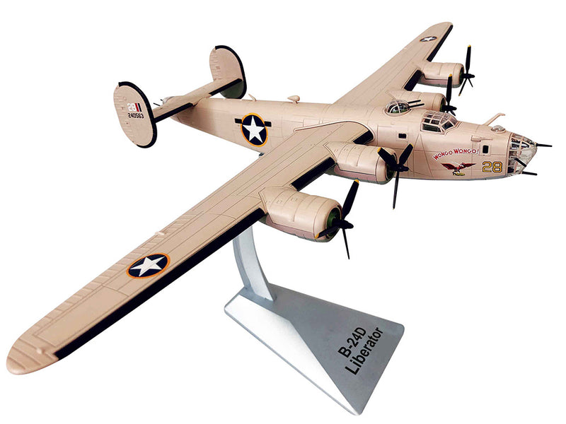 Air Force 1 Consolidated B-24D Liberator 1/72 Scale Model