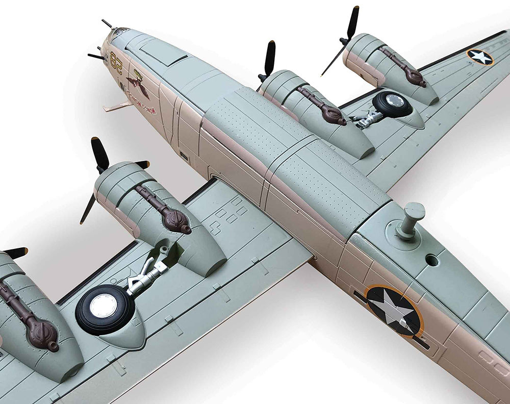 Consolidated B-24D Liberator "Wongo Wongo" 1943 1:72 Scale Diecast Model