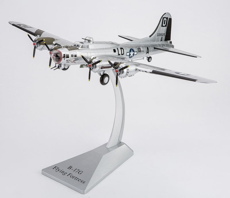 Boeing B-17G Flying Fortress “Miss Conduct” 418th Bombardment Squadron 1945 1:72 Scale Diecast Model By Air Force 1