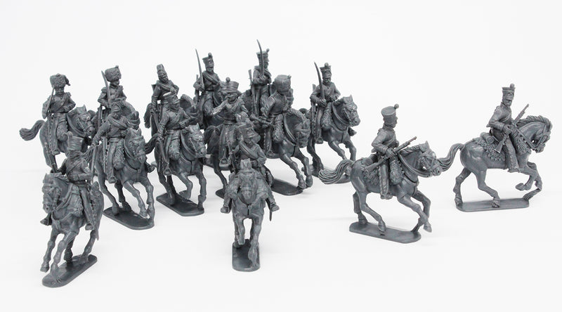 Napoleonic French Line Chasseurs à Cheval 1808 – 1815, 28 mm Scale Model Plastic Figures With Scouts