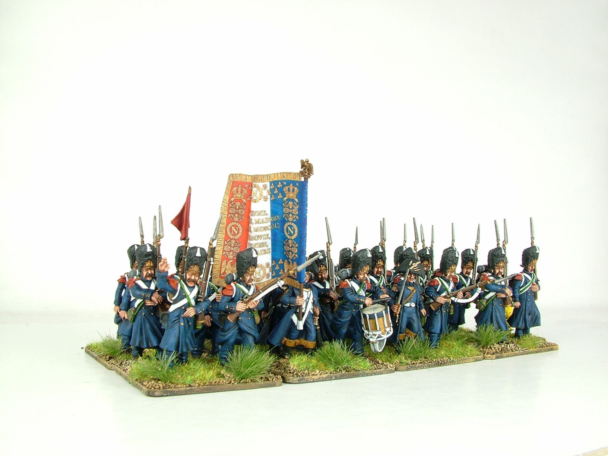 Napoleon’s Old Guard Grenadiers, 28 mm Scale Model Plastic Figures