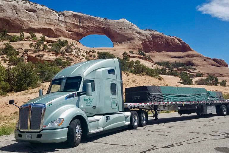 KW T680 Sleeper W/ Flatbed Central Oregon Truck Company