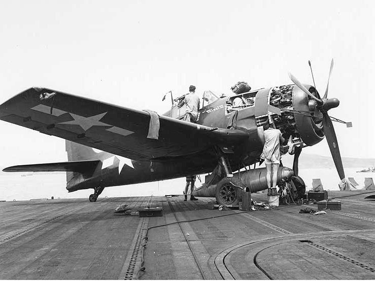 Grumman F6F-5 Hellcat “Minsi II” USS Essex July 1944, 