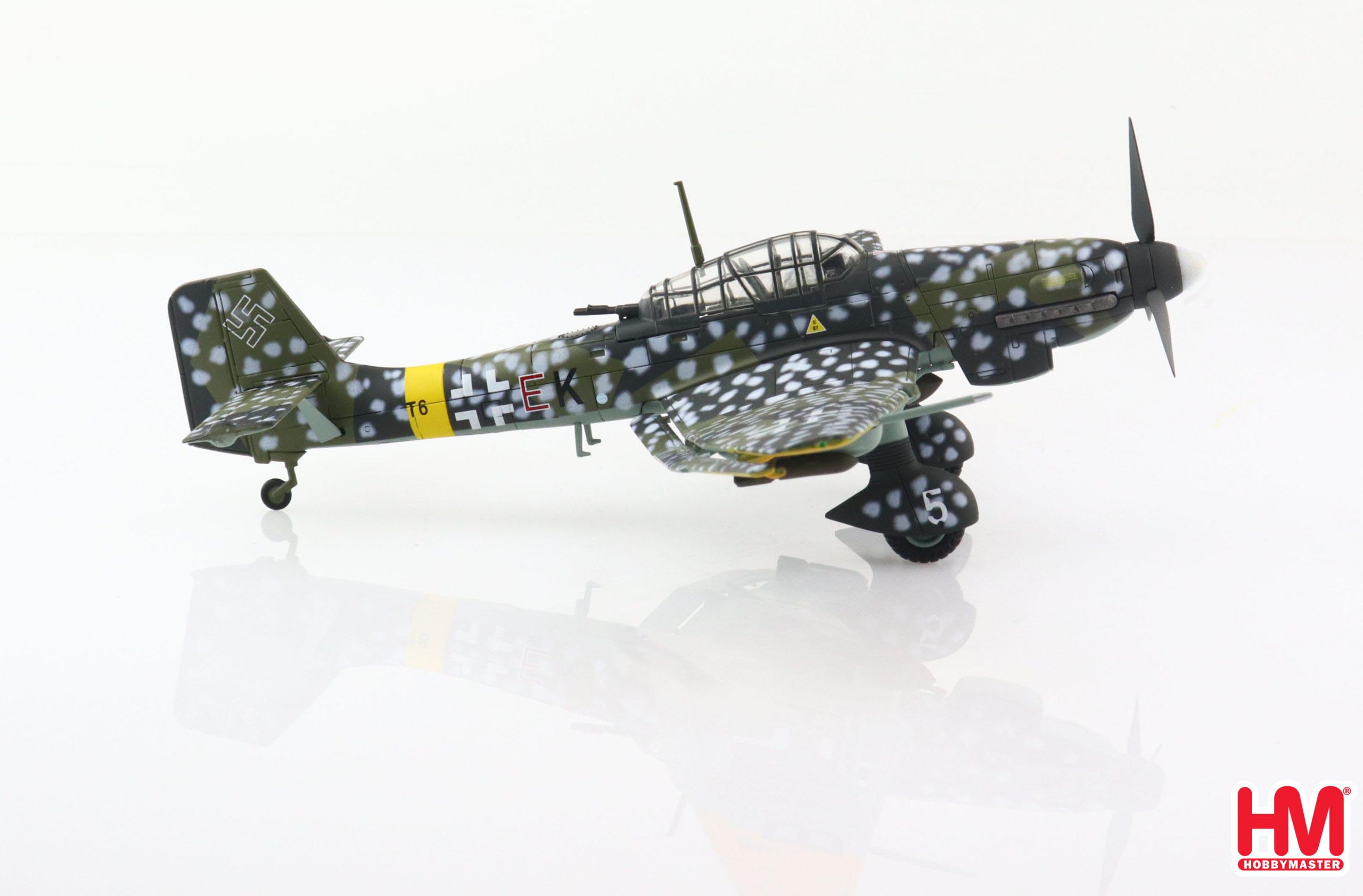 Junkers Ju 87 D-3 “Stuka”, Eastern Front 1/72 Scale Diecast Model Right Side View