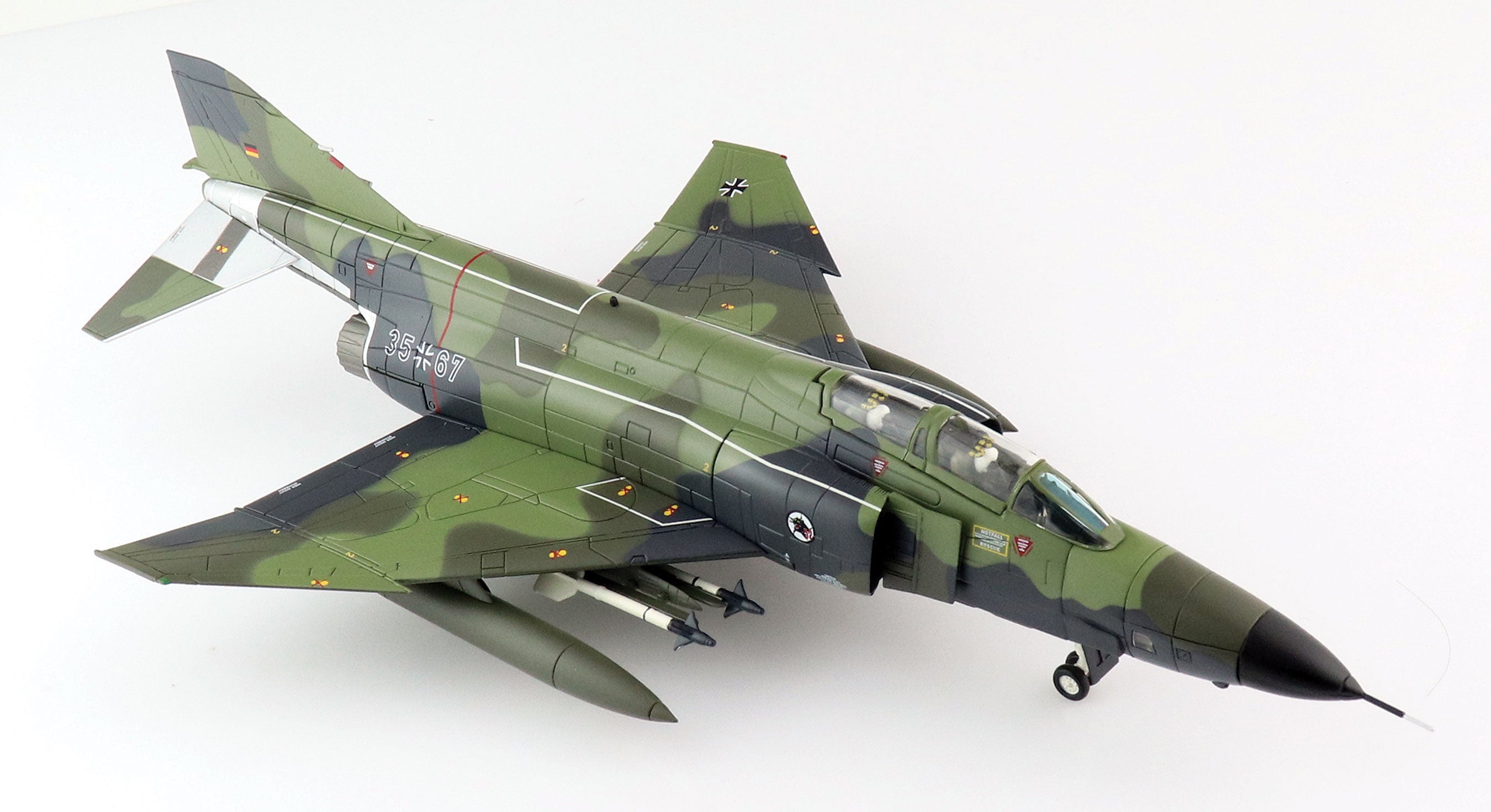 McDonald Douglas RF-4E Phantom II “Norm 83A” Luftwaffe 1992, 1:72 Scale Diecast Model Right Front View