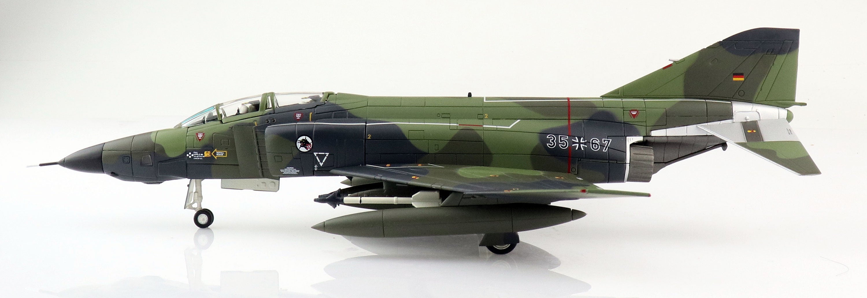 McDonald Douglas RF-4E Phantom II “Norm 83A” Luftwaffe 1992, 1:72 Scale Diecast Model Left Side View