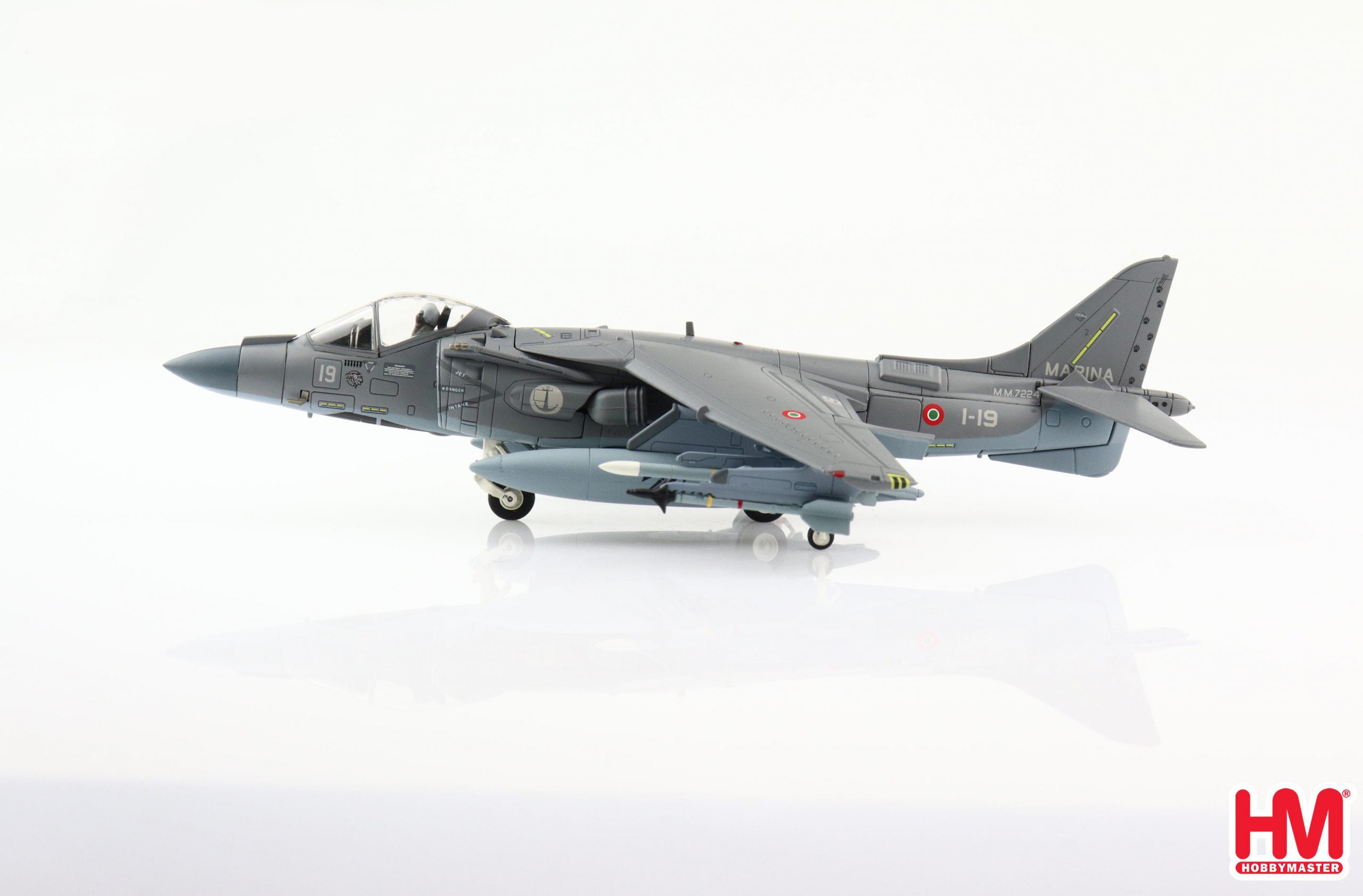 McDonnell Douglas AV-8B Harrier II Plus, Marina Militare 2002, 1/72 Scale Diecast Model Left Side View