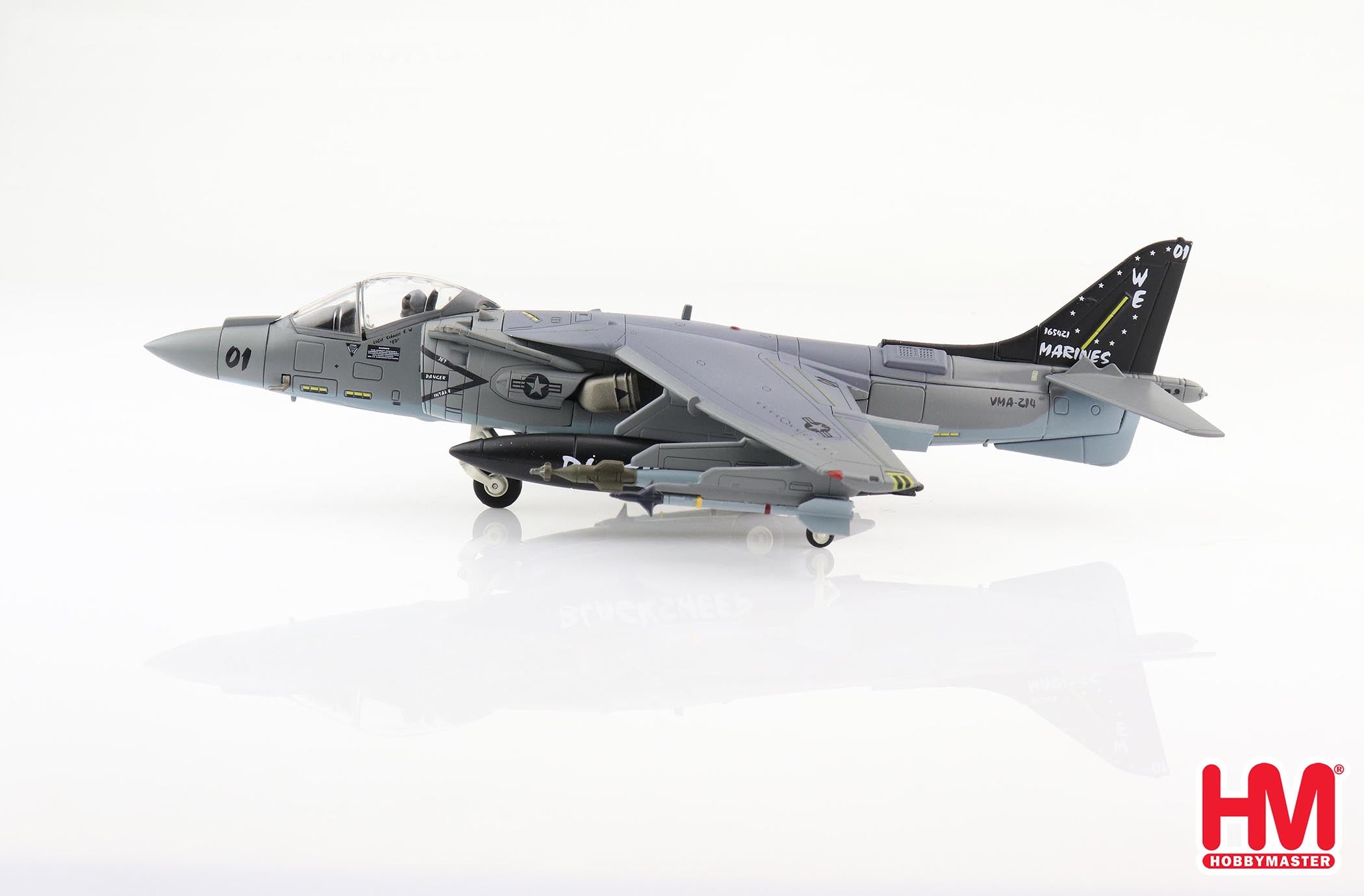 McDonnell Douglas AV-8B Harrier II Plus, VMA-214 USMC 2009, 1/72 Scale Diecast Model Left Side View