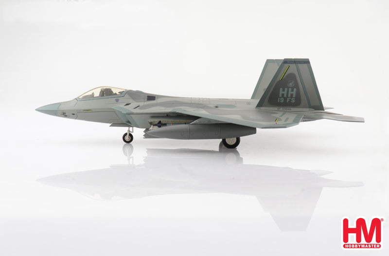Lockheed Martin F-22A Raptor, 19th Fighter Squadron “Gamecocks” 2018, 1:72 Scale Diecast Model Left Side View