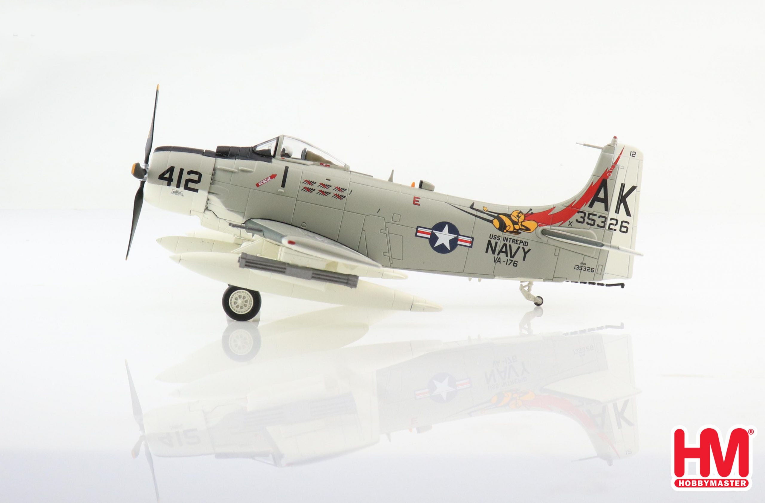 Douglas A-1H Skyraider VA-176 “Thunderballs”, USS Intrepid 1966, 1:72 Scale Diecast Model Left Side View