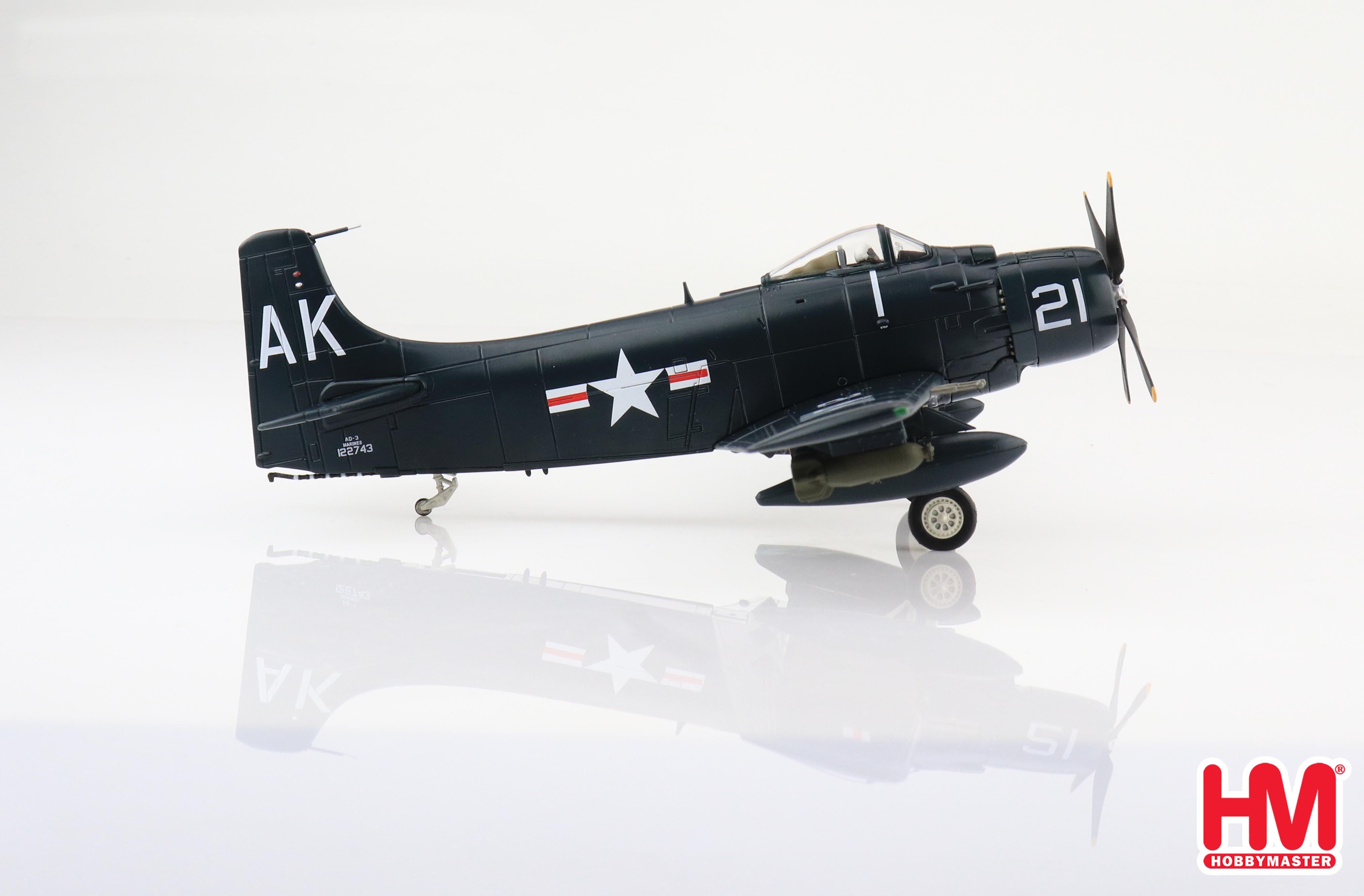 Douglas AD-3 Skyraider VMA-121 “Wolf Raiders” 1951, 1:72 Scale Diecast Model Right Side View