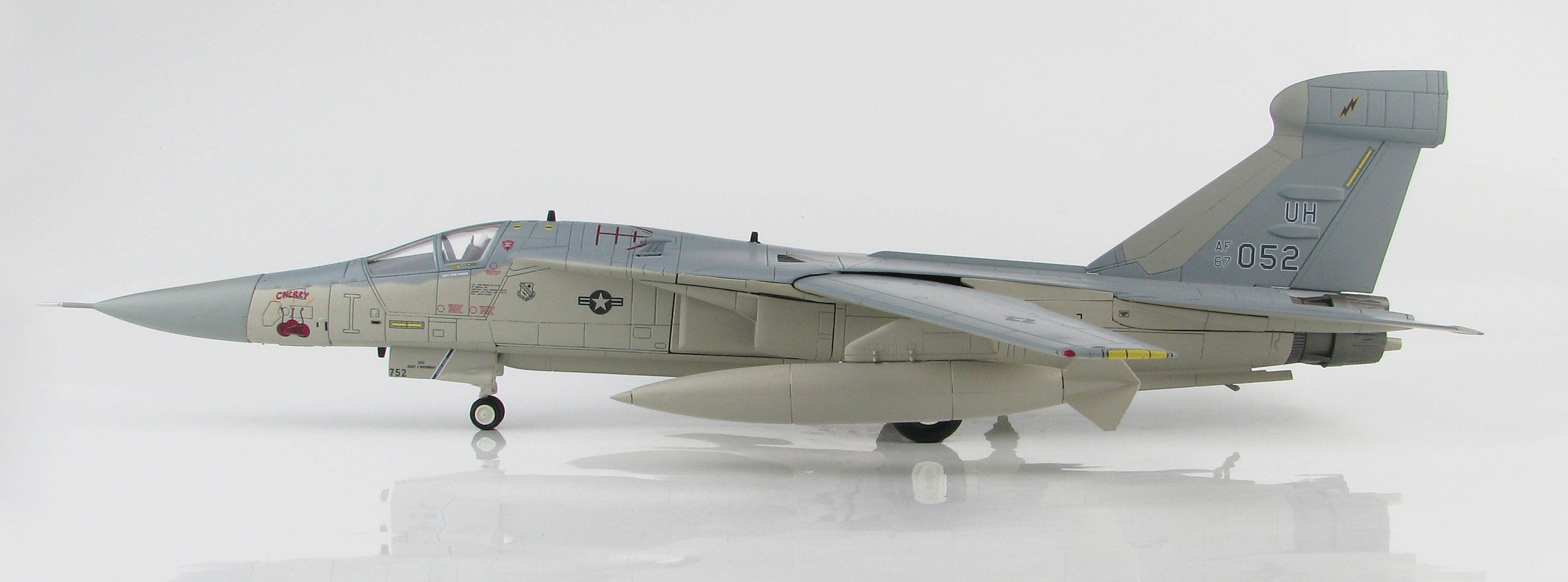 General Dynamics EF-111A Raven, 42nd Electronic Combat Squadron, 1:72 Scale Diecast Model Left Side View