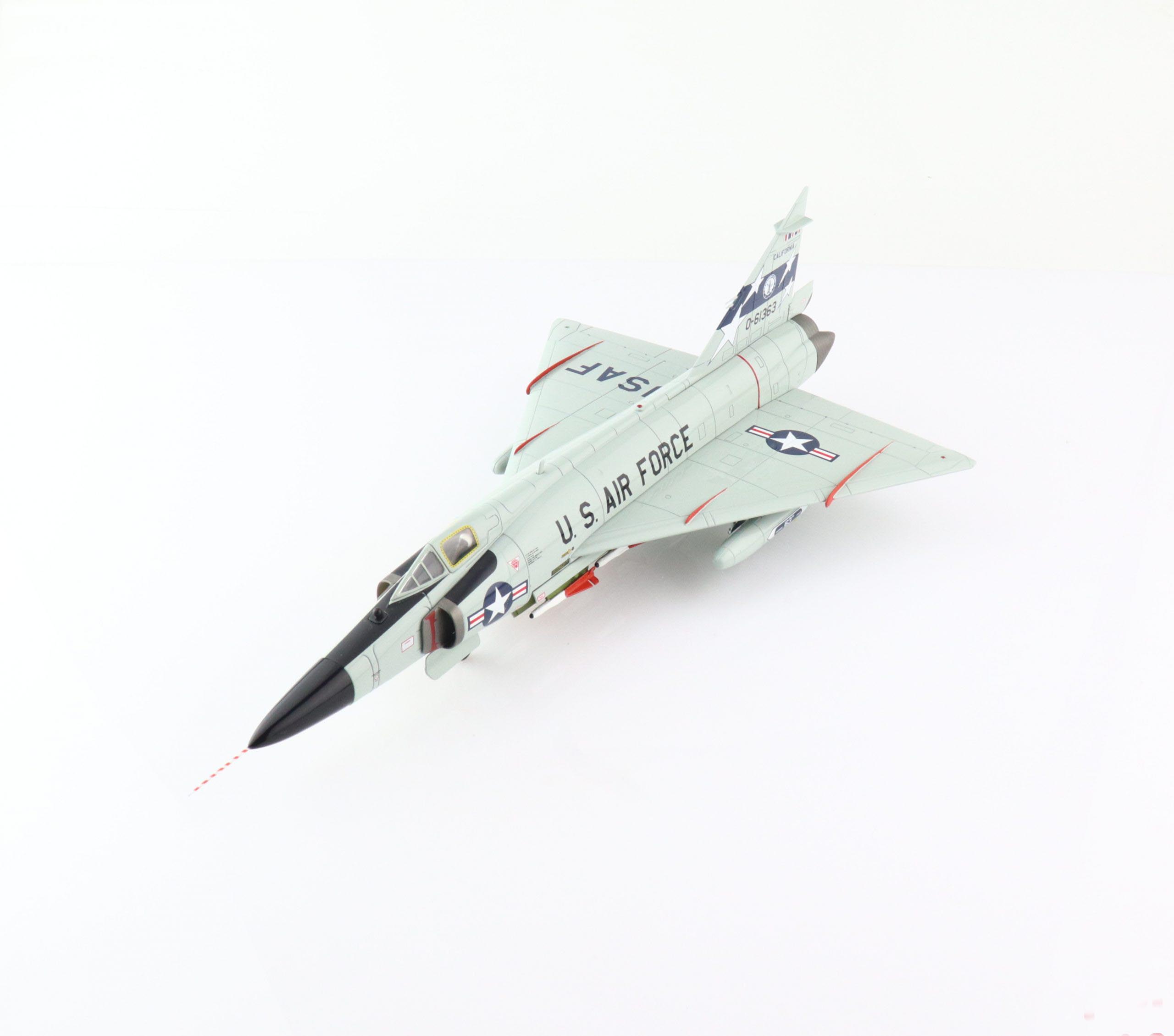 Convair F-102A Delta Dagger 196th FIS California Air National Guard 1970s, 1:72 Scale Diecast Model