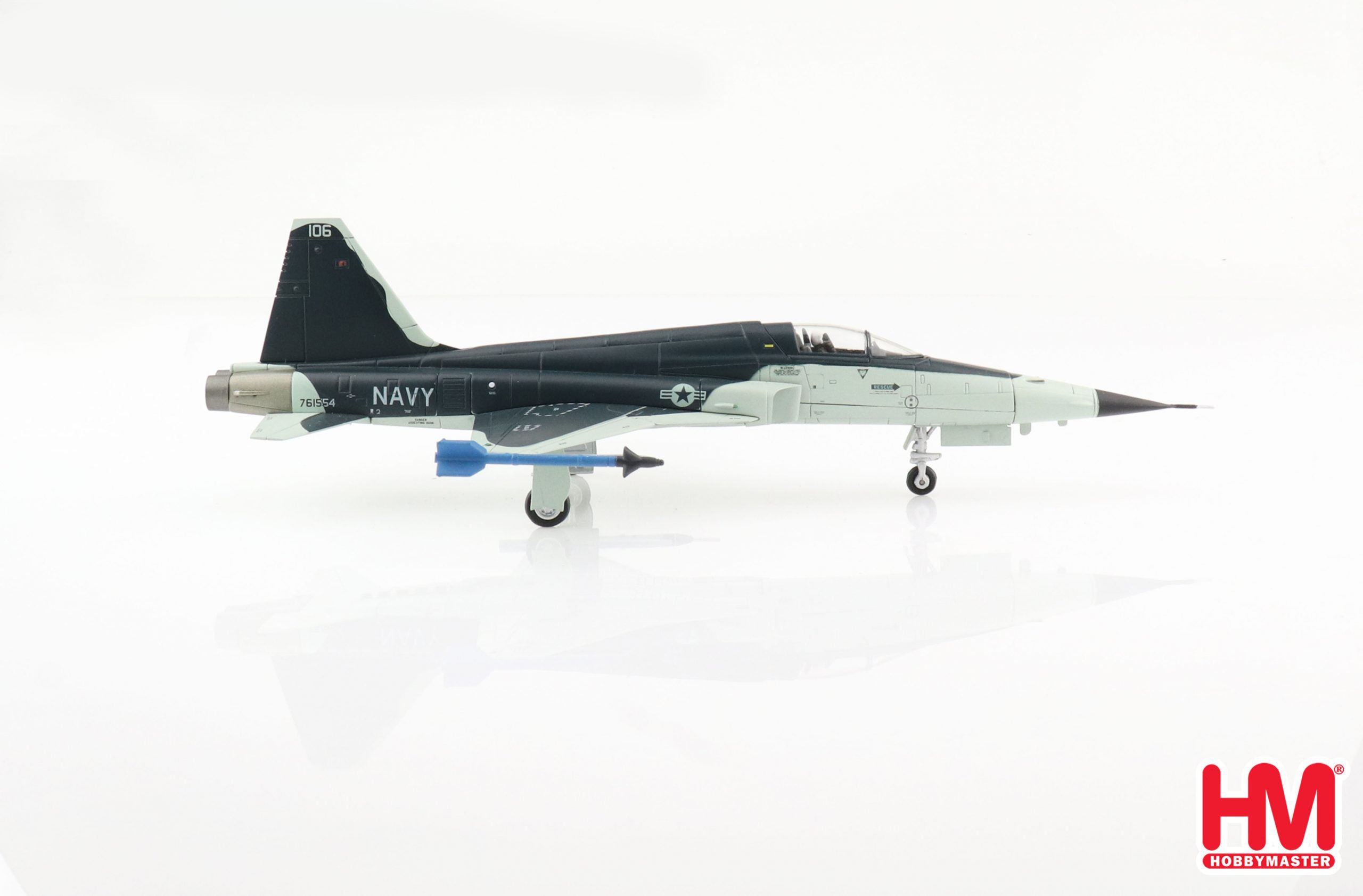 Northrop Grumman F5-N Tiger II VFC-111 “Sun Downers” 2021, 1:72 Scale Diecast Model Right Side View