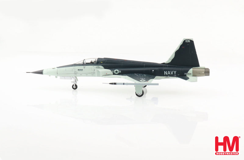Northrop Grumman F5-N Tiger II VFC-111 “Sun Downers” 2021, 1:72 Scale Diecast Model Left Side View