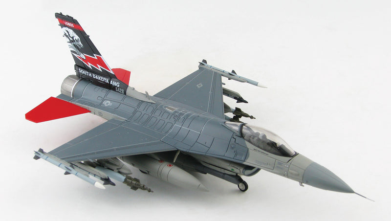 Lockheed Martin F-16C Block 40 South Dakota ANG 2016, 1:72 Scale Diecast Model Right Front View