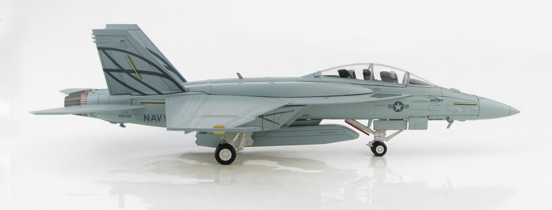 Boeing F/A-18F Advanced Super Hornet, US Navy, 2013 1:72 Scale Diecast Model Right Side View