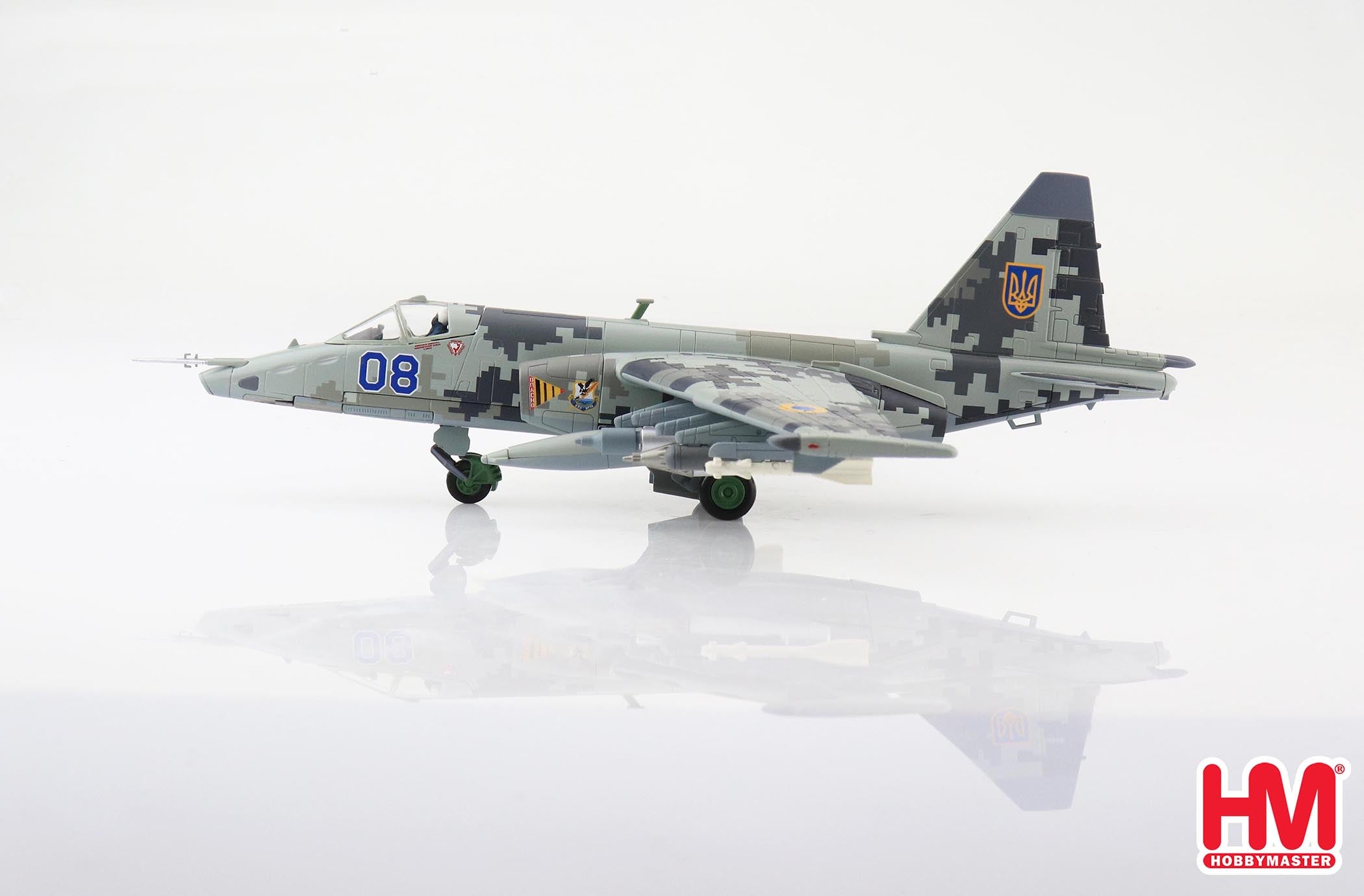 Sukhoi Su-25M1 Frogfoot “Blue 08” Ukrainian Air Force 2014, 1:72 Scale Diecast Model Left Side View