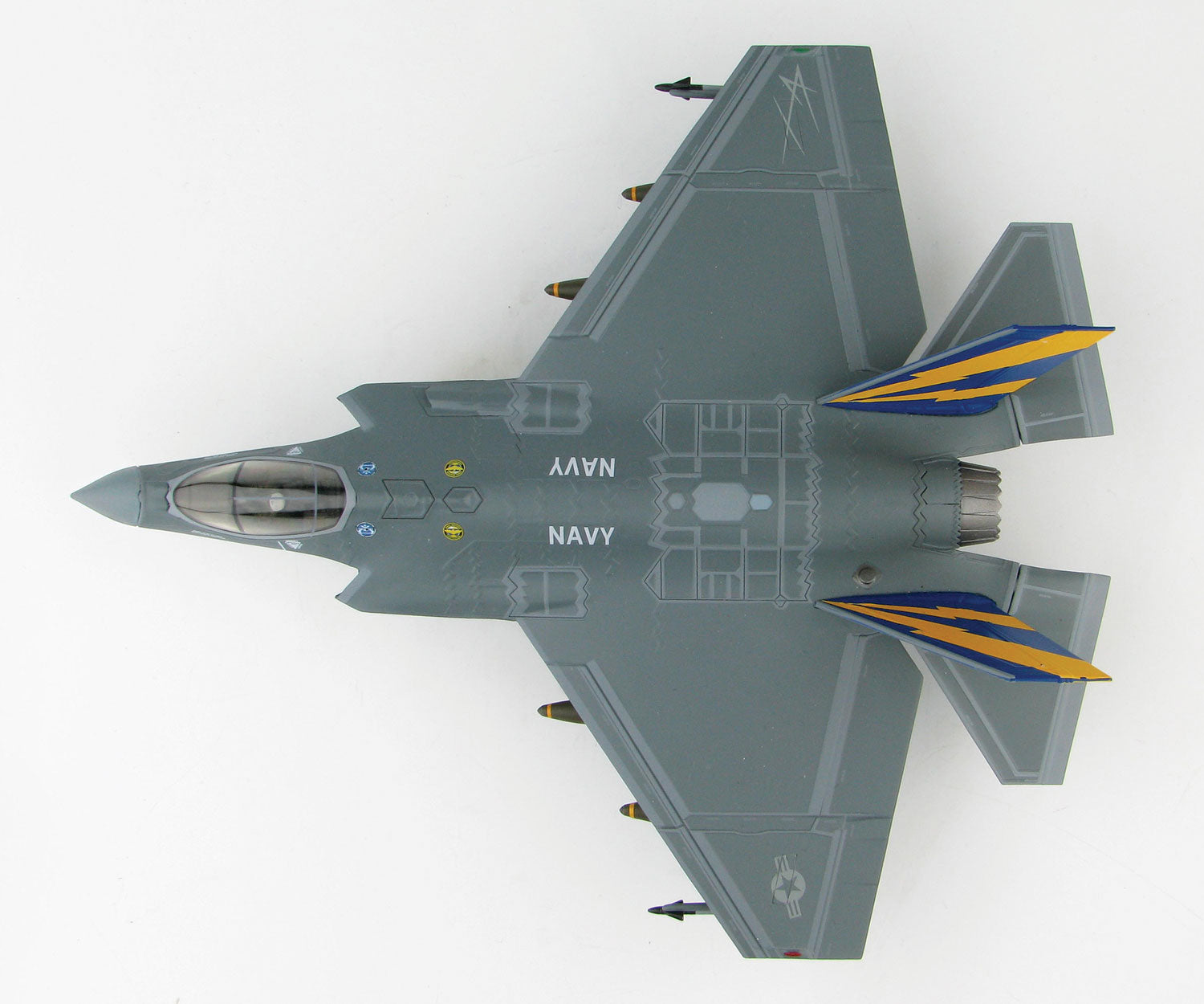 Hobby Master | F-35C Lightning II CF-01 | Bellford Toys And Hobbies