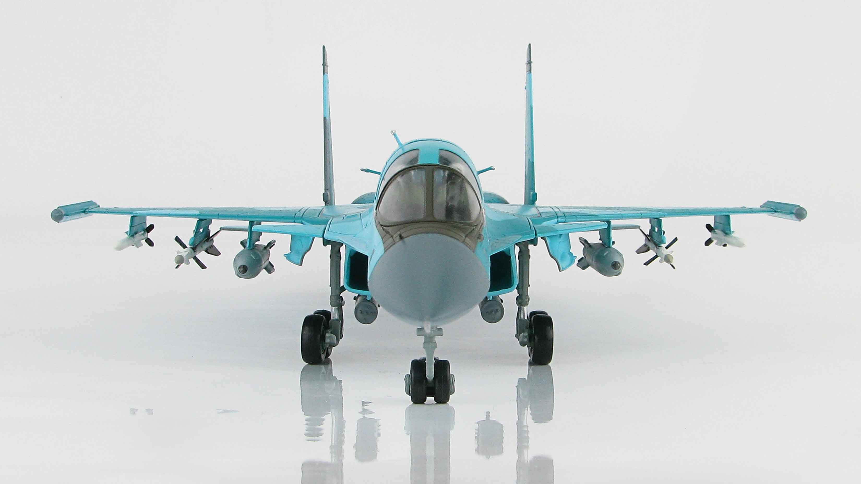 Sukhoi Su-34 Fullback “Red 03” Syria 2015, 1:72 Scale Diecast Model Front View