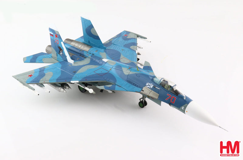 Sukhoi Su-33 Flanker D, Russian Navy “Red 70”, 2001, 1:72 Scale Diecast Model Right Front View