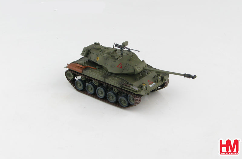 M41A3 Bulldog Republic Of China (Taiwan) Army 1:72 Scale Diecast Model Right Front View