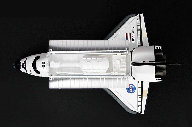 Space Shuttle Discovery 1/200 Scale Model By Hobby Master