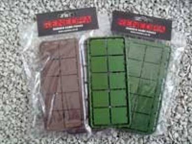 25 mm Square Plastic Bases (30)