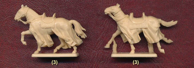 Templar Knights Medieval Era  1/72 Scale Plastic Figures Horse Poses