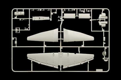 Junkers Ju-87 B2/R2 Stuka, 1/72 Scale Model Kit Frame 2