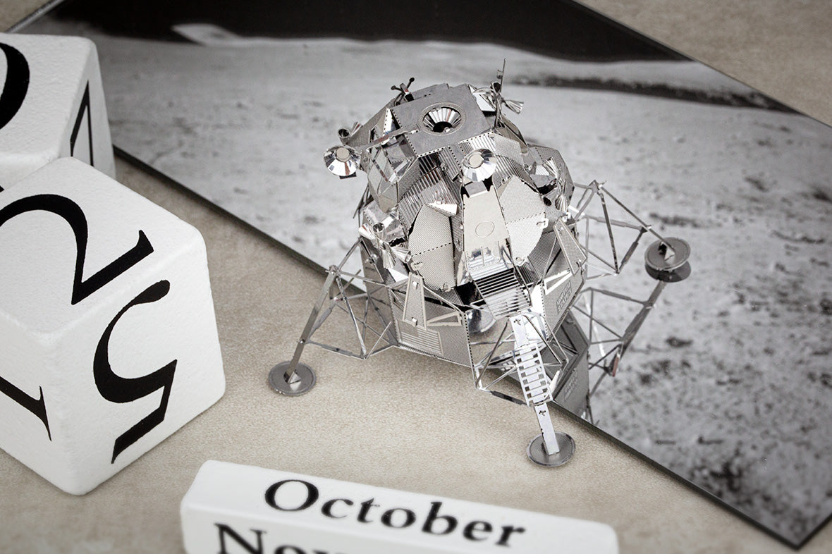 Apollo Lunar Module Metal Earth Model Kit