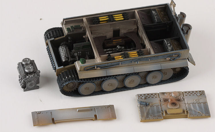 Tiger I (PzKpfw VI Ausf. E) Heavy Tank #111 Eastern Front, 1/72  Scale Model Body Interior