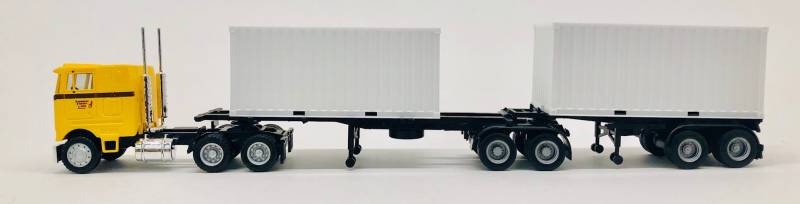 Peterbilt COE (Yellow) B-Train trailers  and 2 - 20 ft containers (White)  1:87 (HO Scale) Model By Promotex