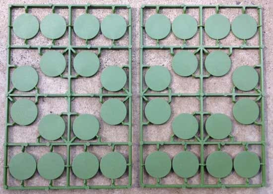 30 mm Round Plastic Bases (32)