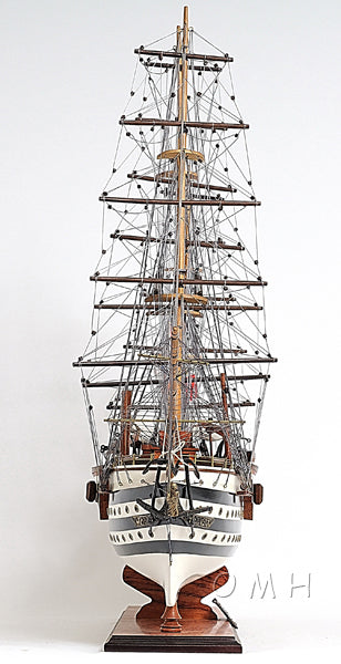 Amerigo Vespucci Wooden Scale Model Bow View