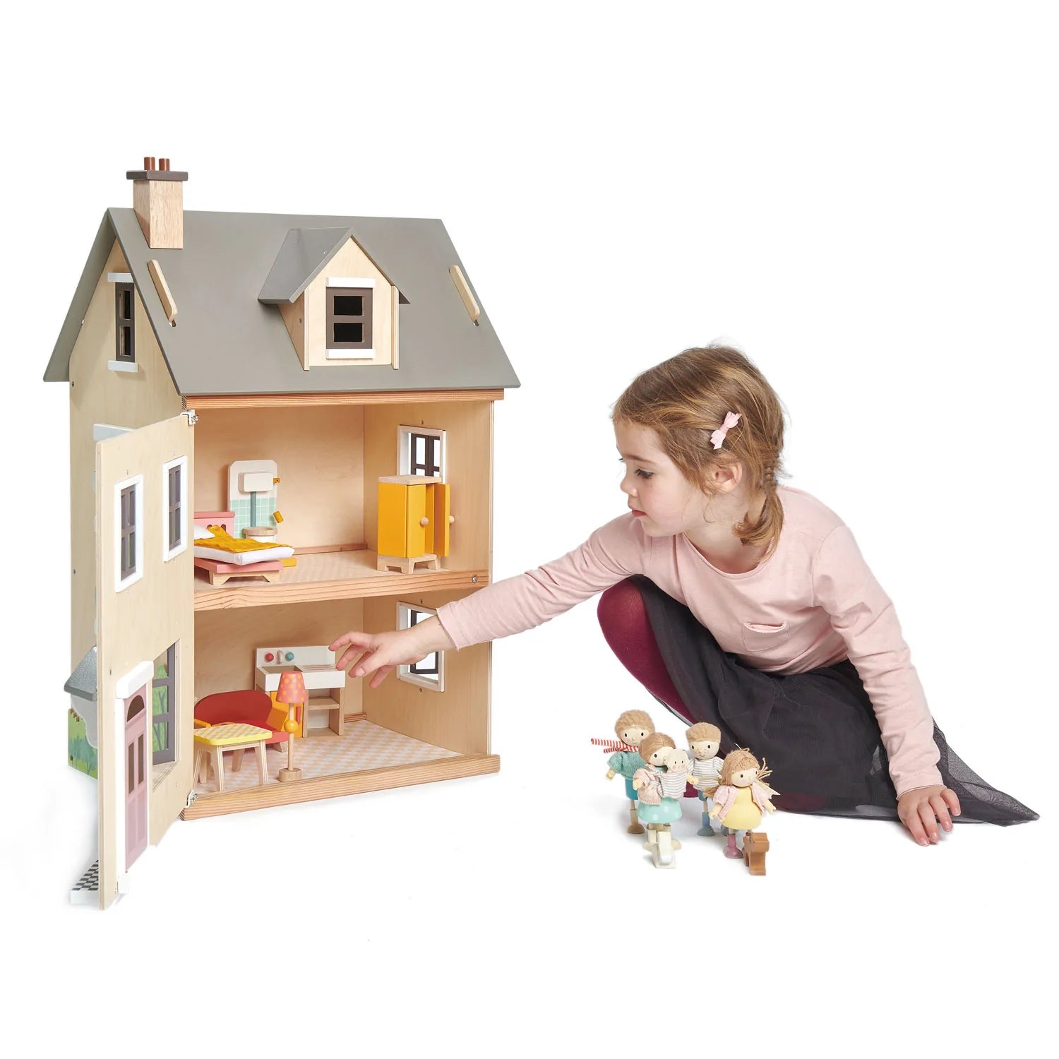 Foxtail Villa Wooden Doll House At Play